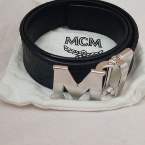 🌸MCM Women's Reversible Belt🌸